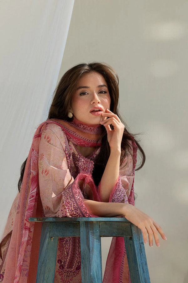 SOBIA NAZIR VITAL-5B