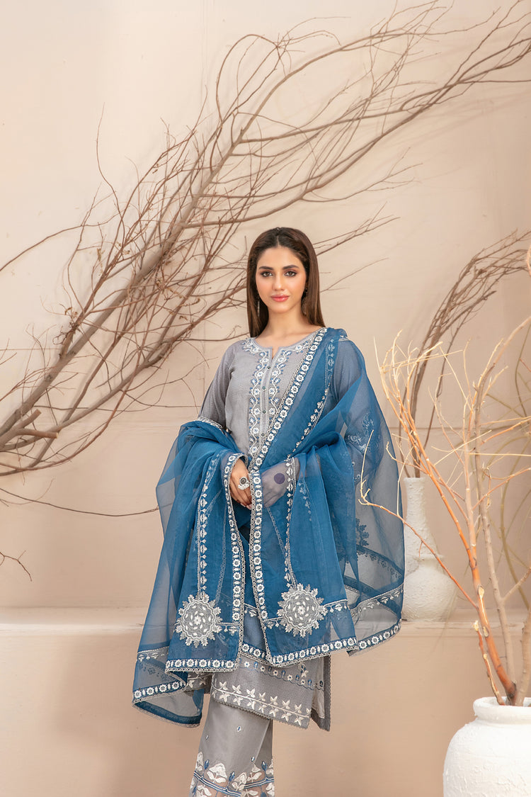 MAHLAA LAWN STITCHED BY TAWAKKAL D-2782