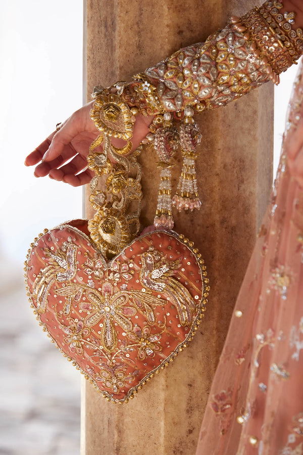 ZAHA GOSSAMER-GUL-E-MAHNOOR (ZC25-08)