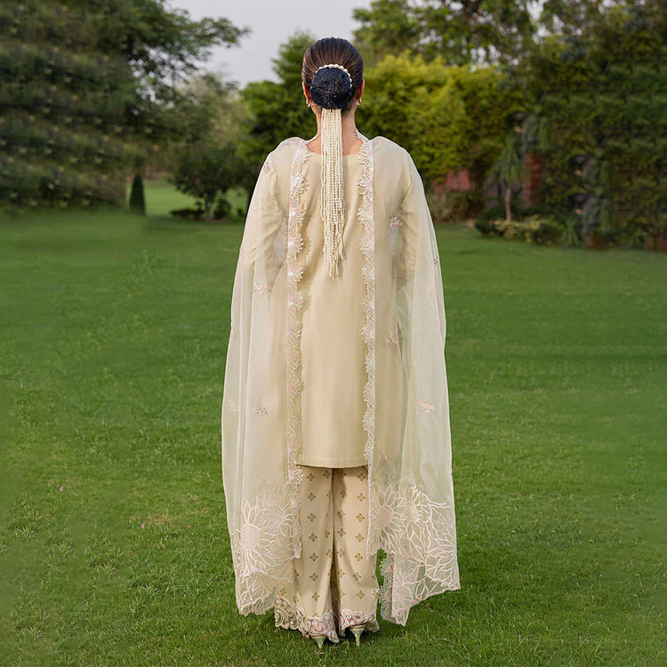 ZOYA AHMAD ZAFIA- 03