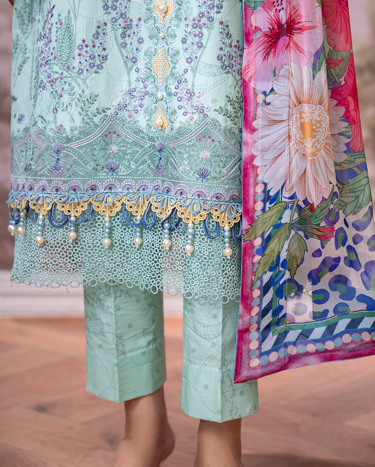 AEZEL BY ROHEENAZ-AVIRA