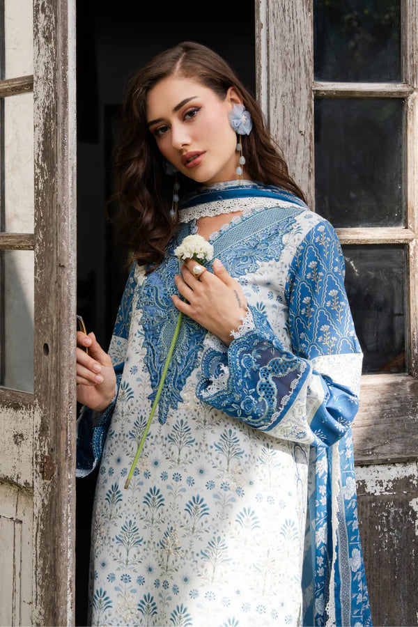 SHEZLIN CHIKANKARI BY AABYAAN | EVARA