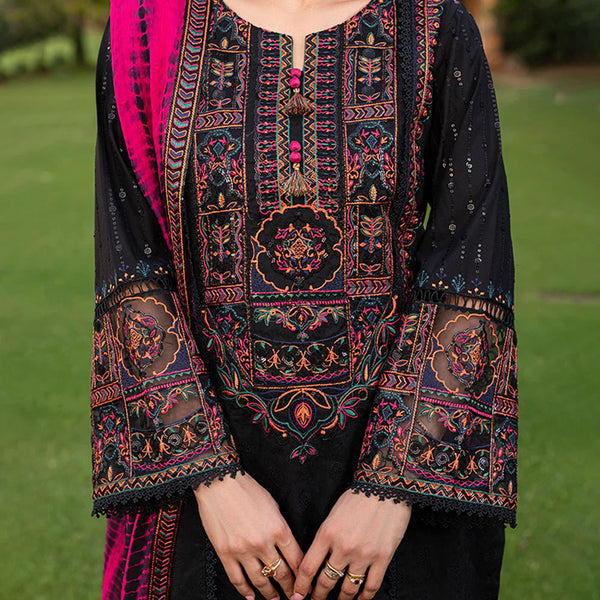 ZOYA AHMAD ZAFIA- 06