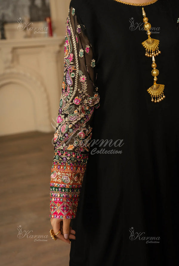 ROOHI KARMA- Crimson Black