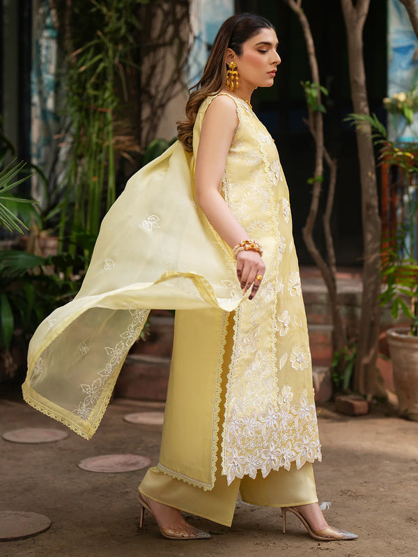 SATRANGI BY MAHNUR-11