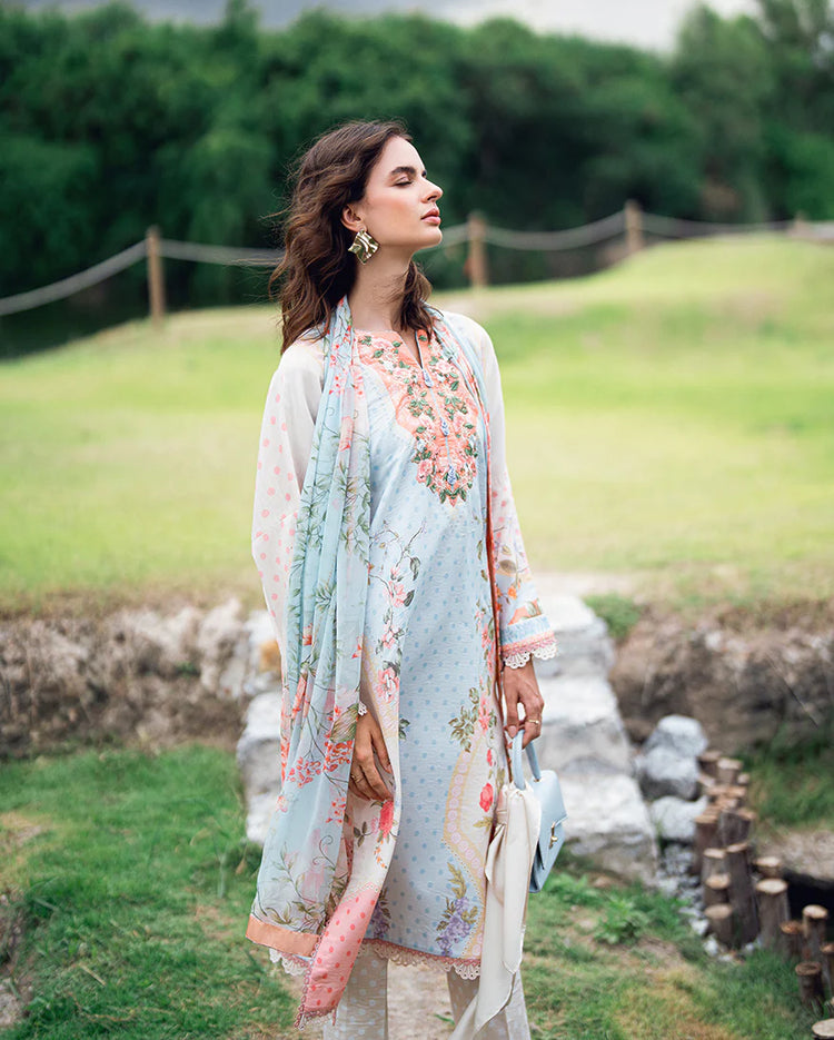 GARDEN VEIL- Cloudberey glaze