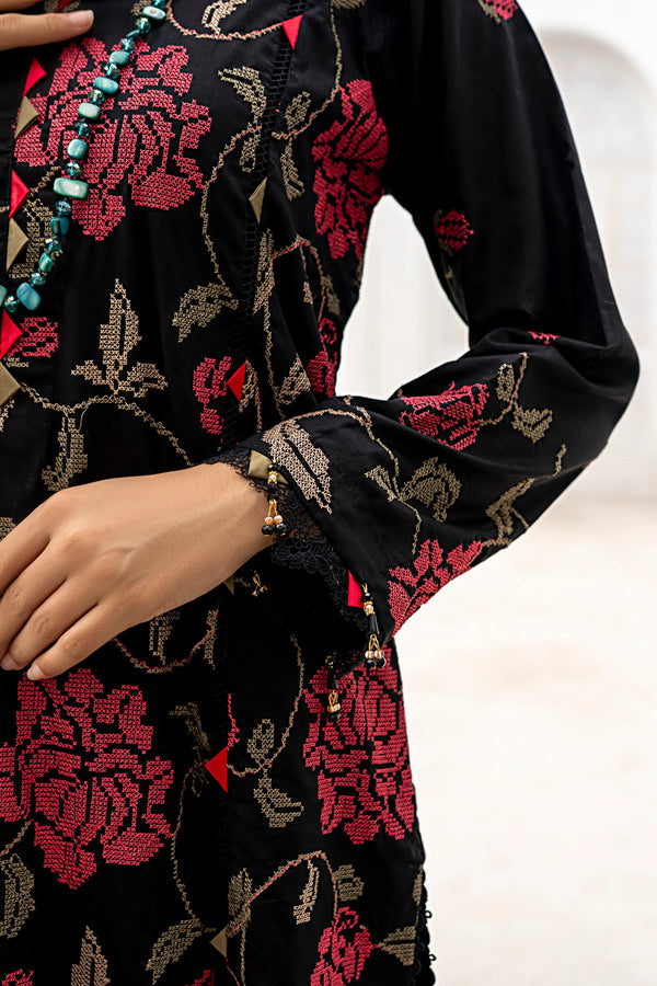 KIRAN BY ZAINAB FAZLANI LAWN | Shama-e-Gul