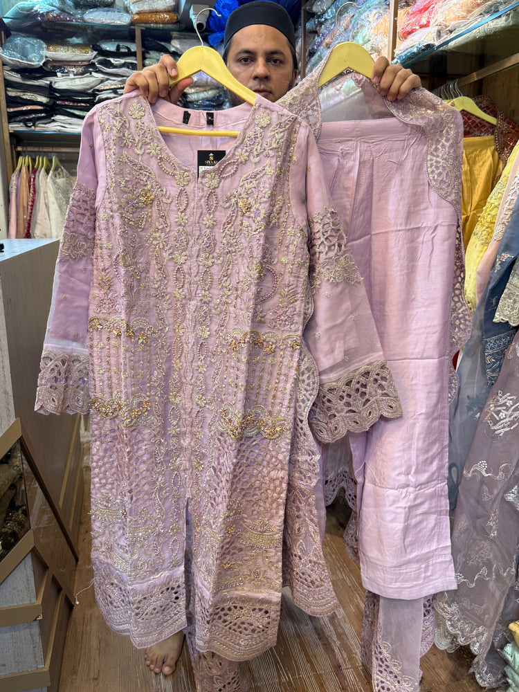 ZOYA AHMED SUBHATA FORMALS D-11