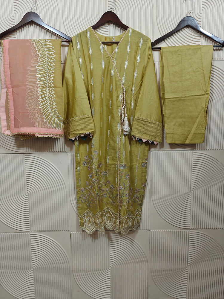 ZOYA AHMED NISSA LUXURY LAWN D-15