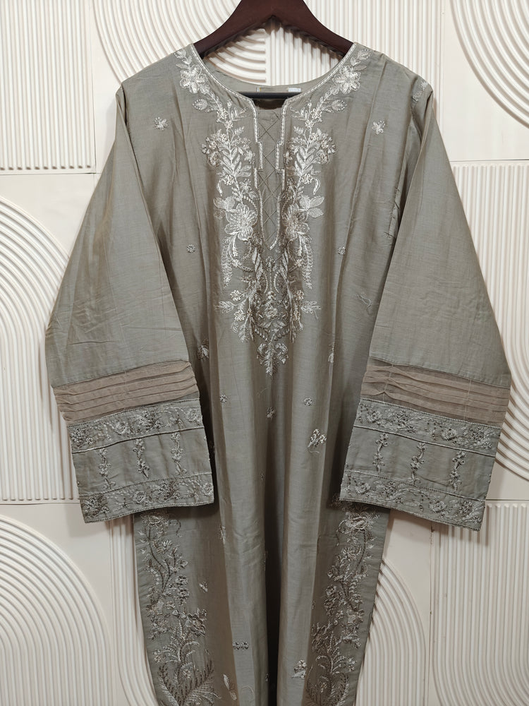 ZOYA AHMED NISSA LUXURY LAWN D-11
