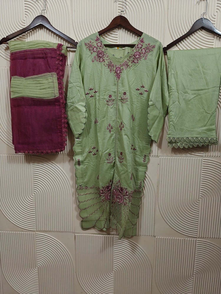 ZOYA AHMED NISSA LUXURY LAWN D-08