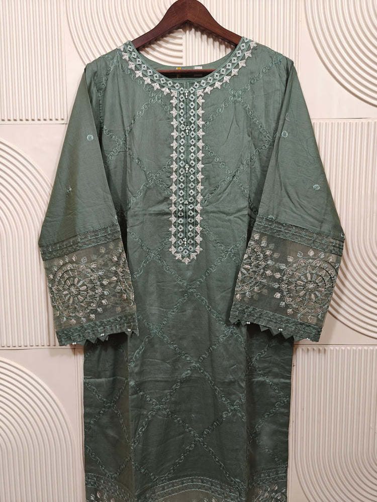 ZOYA AHMED NISSA LUXURY LAWN D-06