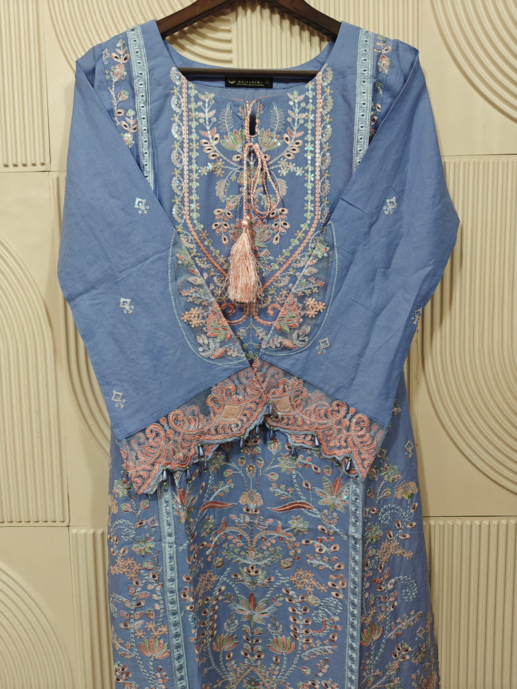 MUNIRA STITCHED CHIKANKARI 2025 D-04