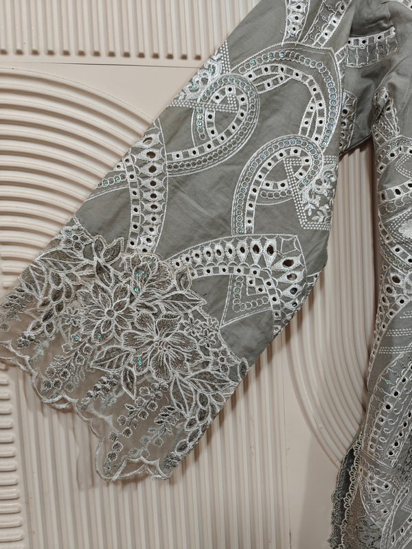 MUNIRA STITCHED CHIKANKARI 2025 D-06