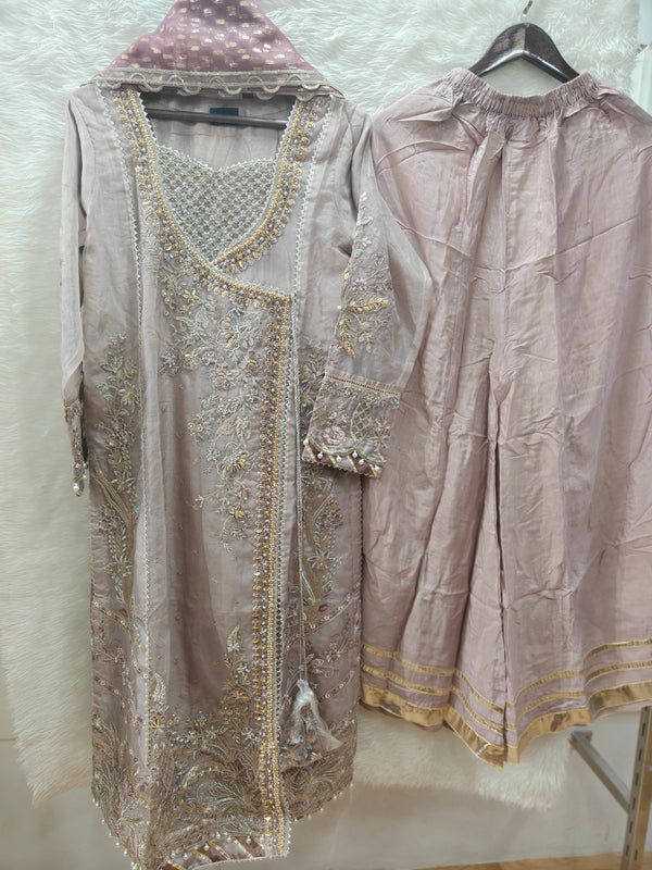 ZARA SARA BY ZOYA AHMAD RTW | D-2B