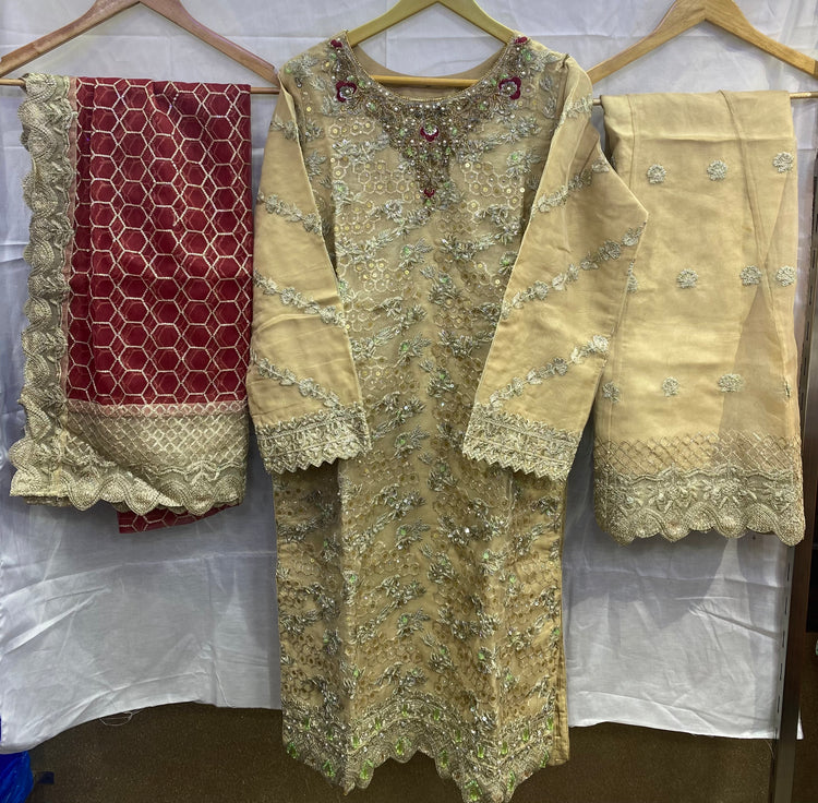 ARSHEEN BANO BY ZOYA AHMED HANDWORK STITCHED D-26
