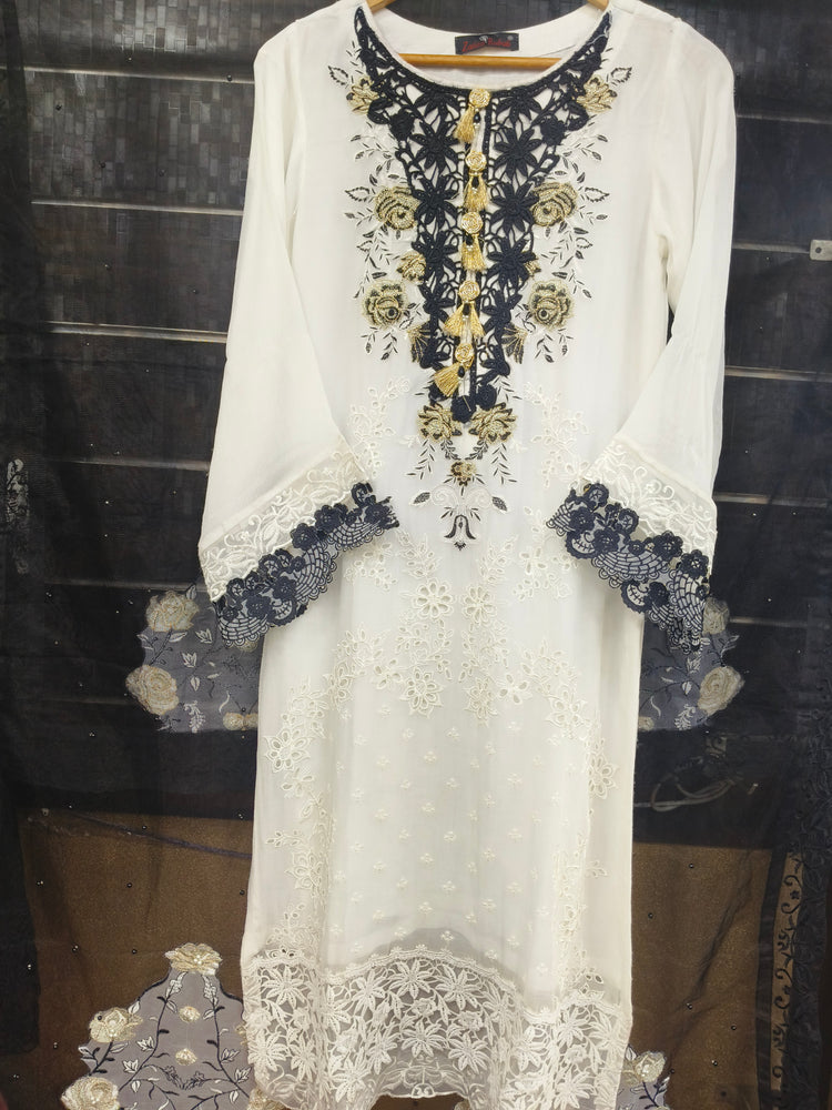 ZOYA AHMAD CHIFFON STITCHED D-02