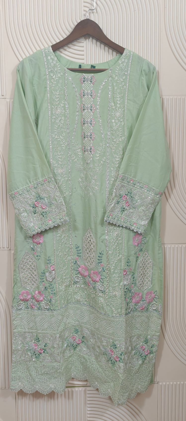 BIN SAEED FANCY LAWN 2025 D-09