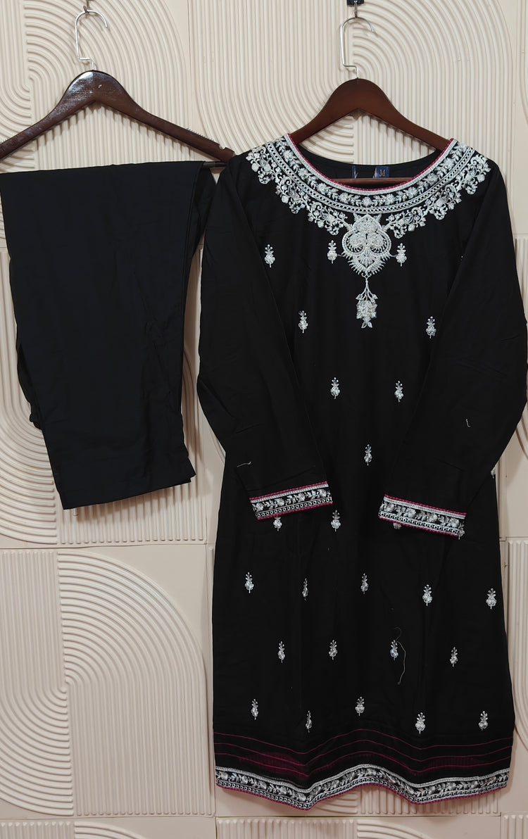NOOR JAHAN LUXURY PRET | 2PC | D-04