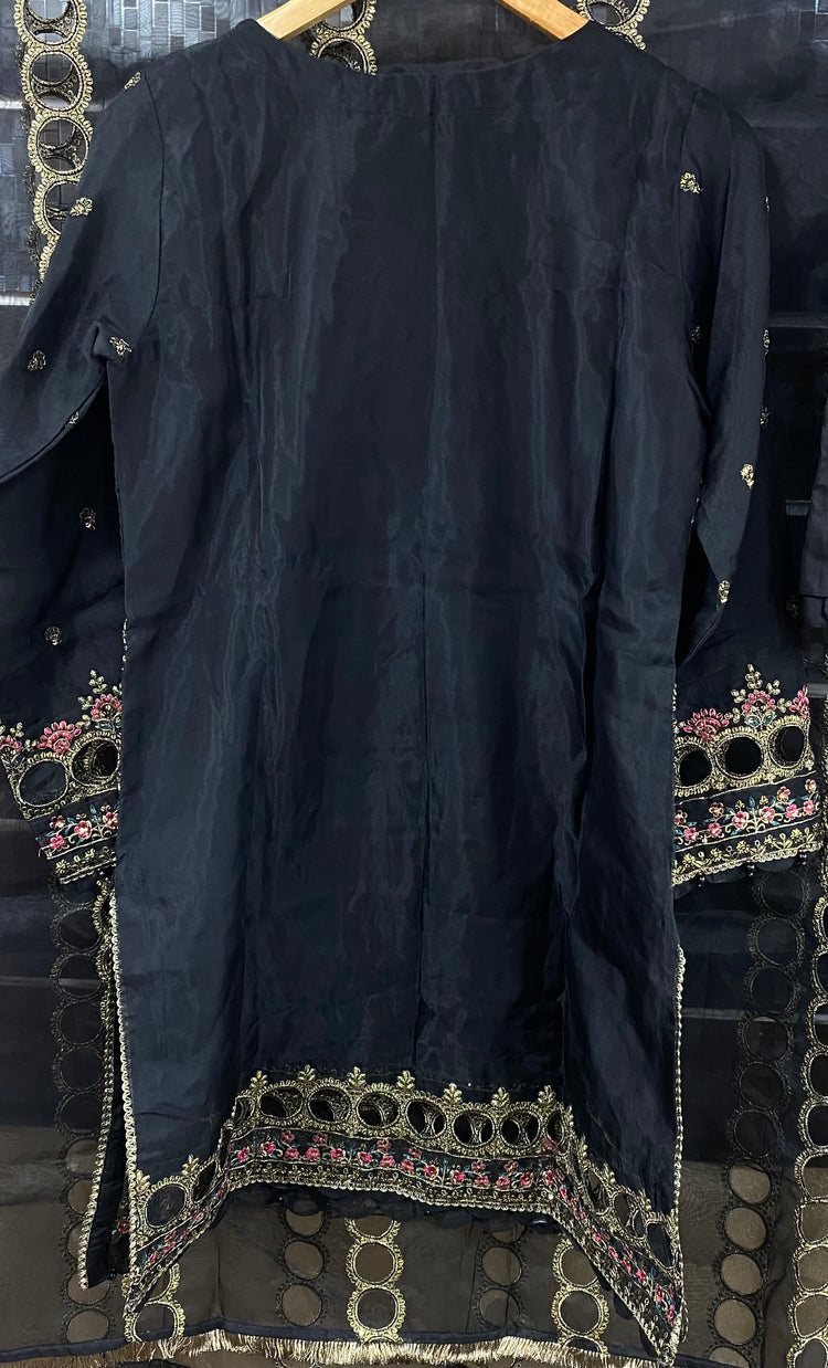 SADABAHAR LUXURY FORMAL STITCHED 3PC | D-02