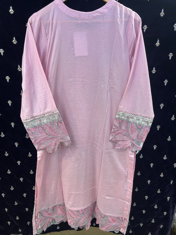 ZAFREEN LUXURY LAWN STITCHED 3PC | D-06