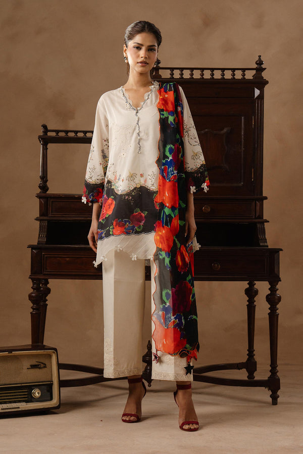 SANA SAFINAZ | M261-020A-CIUnstitched Muzlin Lawn 3 Piece Suit