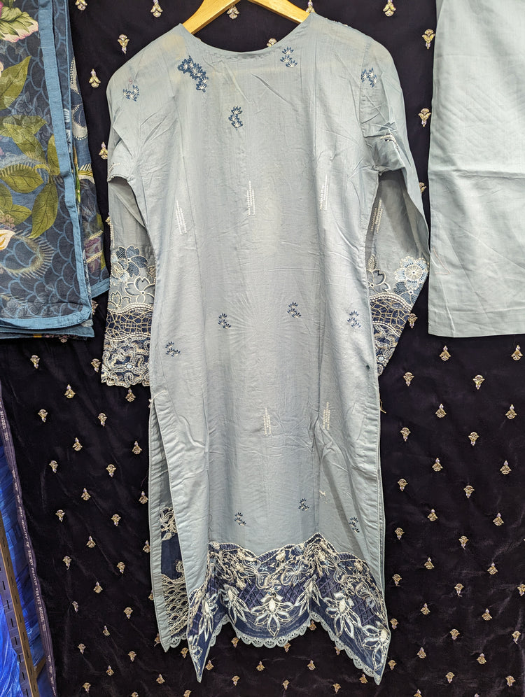 ANDAAZ BY RAMSHA LAWN STITCHED D-06