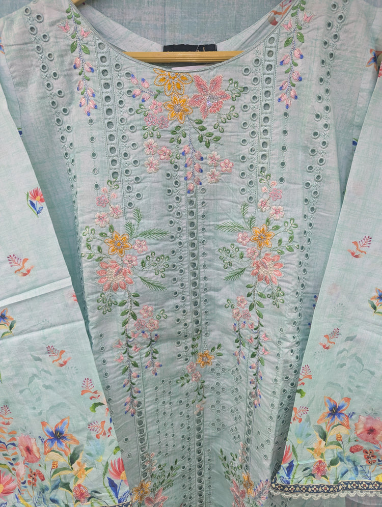 BIN SAEED EXCLUSIVE STITCHED LAWN D-02