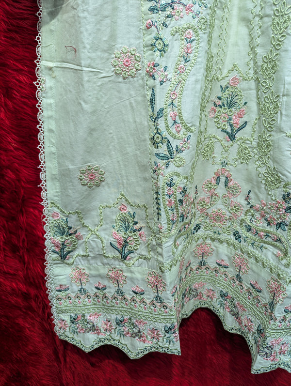 MUNIRA BY ZOYA AHMAD LUXURY LAWN- PRET | D-06
