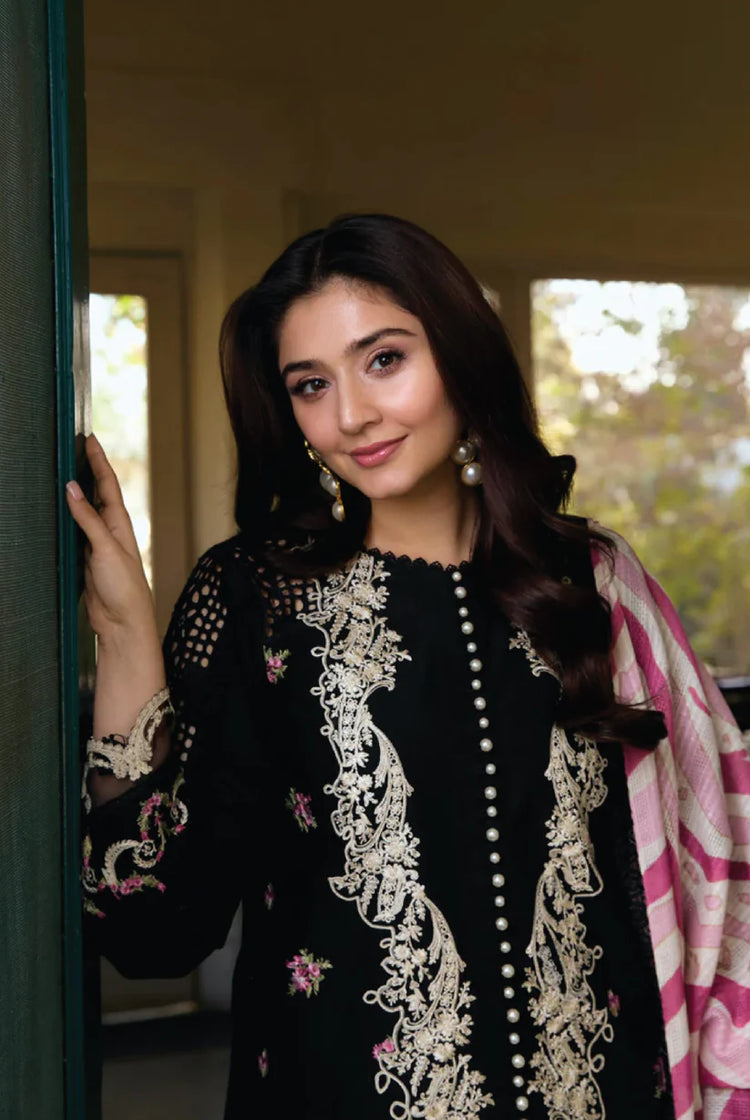 VINTAGE FLORA BY MANARA LUXURY LAWN | VF-03
