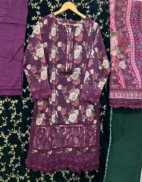 SADABAHAR LAWN STITCHED 2024