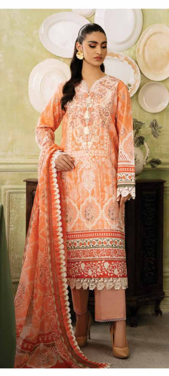 FLORA ROHEENAZ LAWN EMBROIDERED UN-STITCHED | D-50