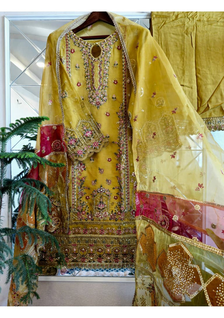 SURAYYA BY ZOYA AHMED LUXURY FORMAL |D-06