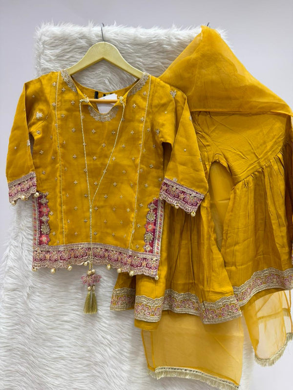 ZOYA AHMAD KIDS REPUBLIC DAY SPECIAL-D17