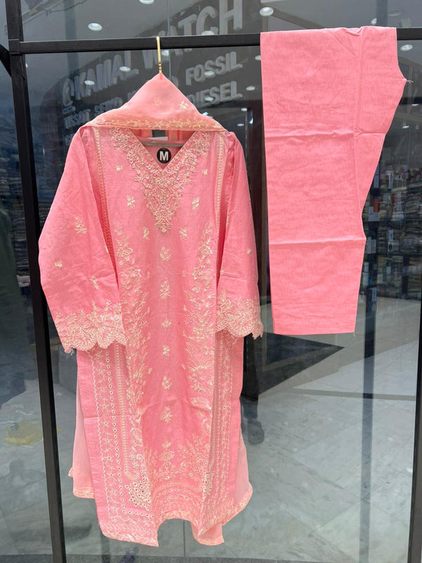 SIERRA ZOYA AHMAD -05