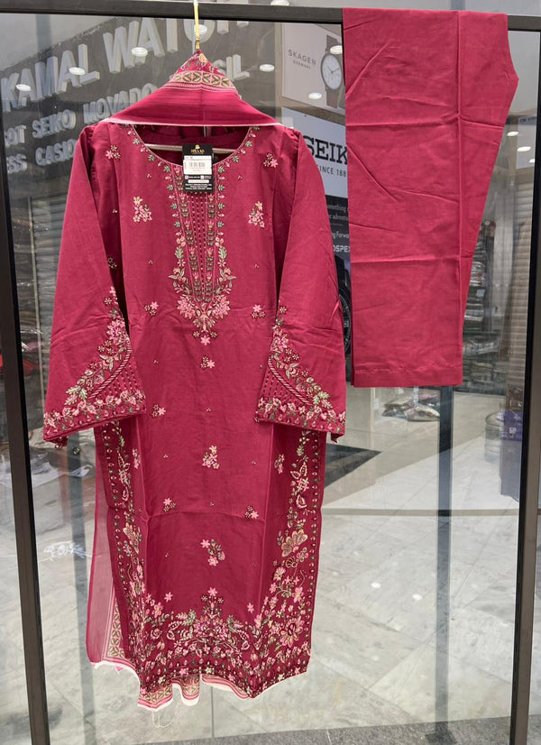 SIERRA ZOYA AHMAD -14