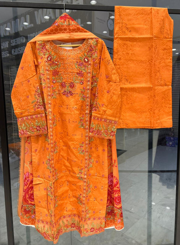 SIERRA ZOYA AHMAD -18