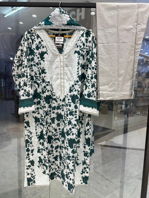 ZOYA AHMAD SUMMER LAWN- 18
