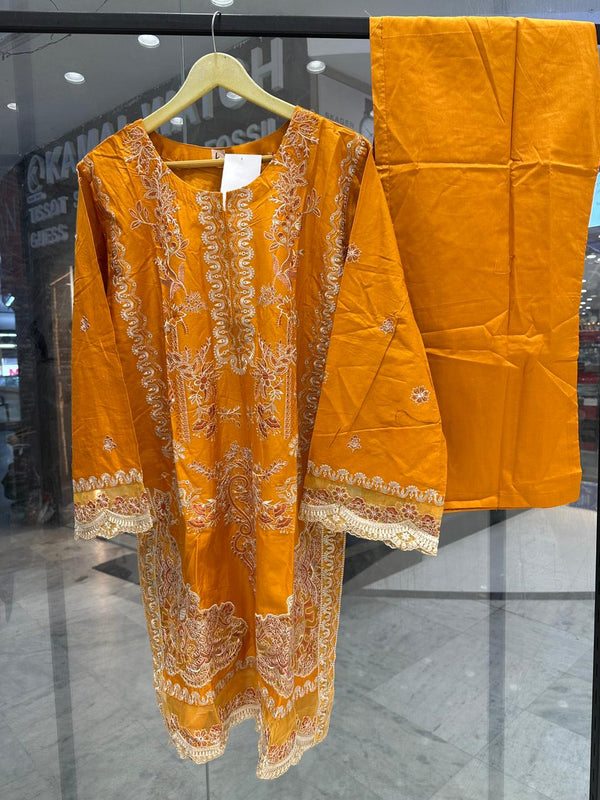 ZOYA AHMAD SUMMER CORDS- 02