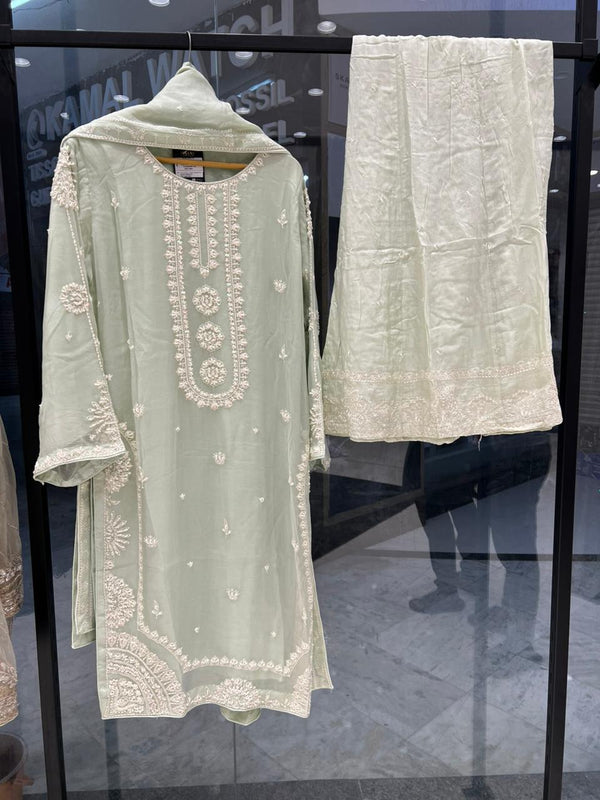 Naqsh Luxury Formals- 02