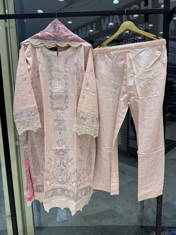 Luxury Pret Sadabahar D-06