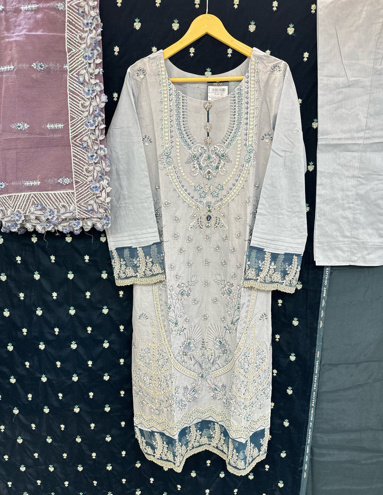 ZOYA AHMAD ELNAZ LUXURY LAWN- 04