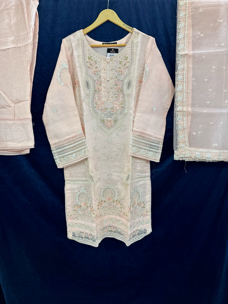 ZOYA AHMAD FORMAL- 04