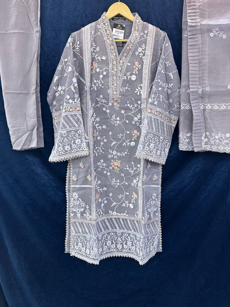 VINTAGE ZAINAB FAZLANI- 30