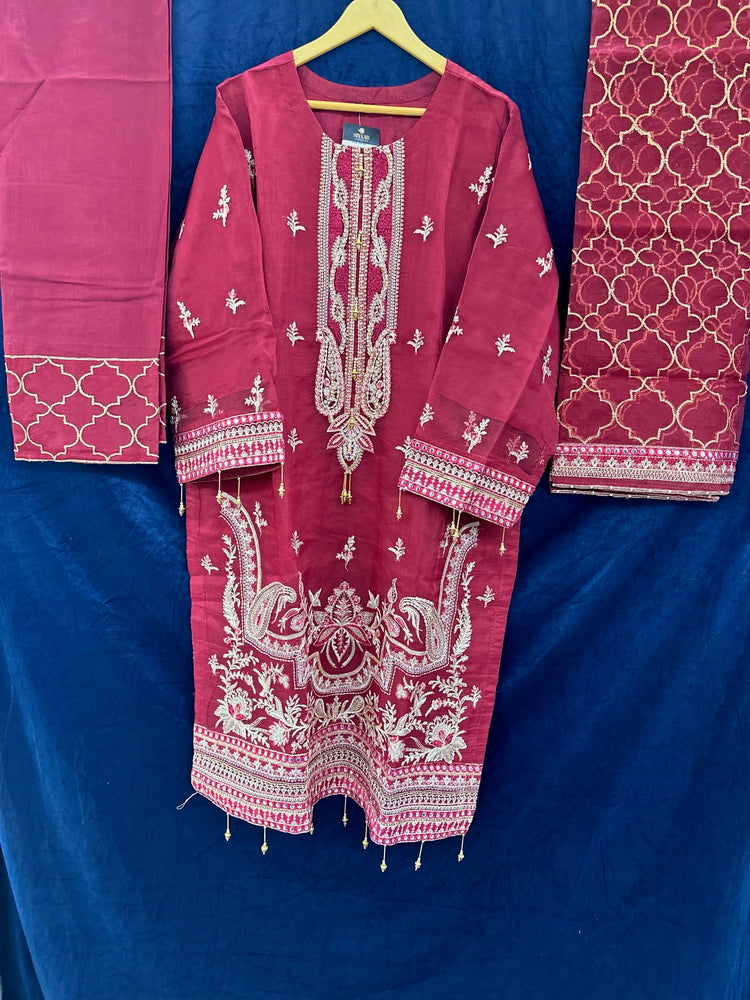 ZOYA AHMAD HEERIYE- 34