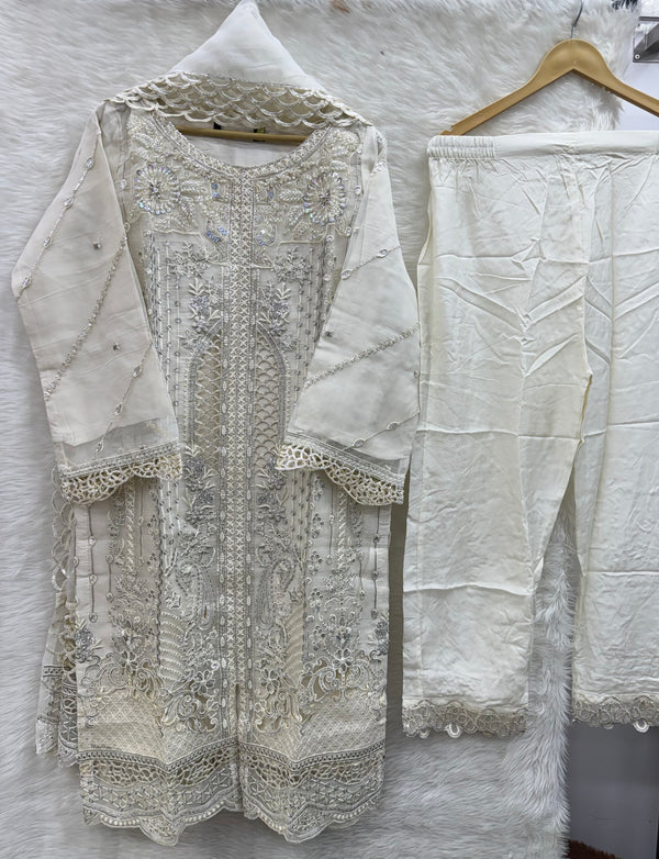 ZOYA AHMAD WEDDING- 01