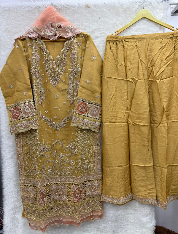 ZOYA AHMAD WEDDING- 05