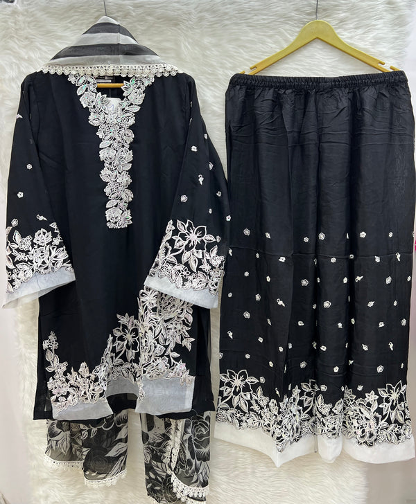 ROOHI KARMA- Jet Black