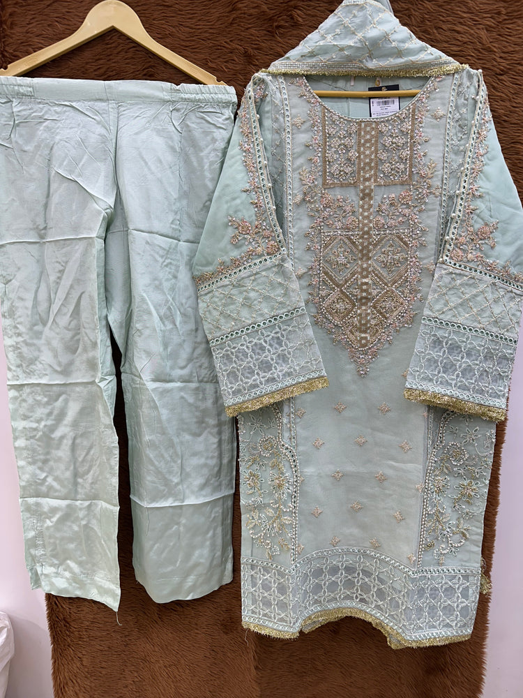 MAYOUN WEDDING FORMALS / D 07