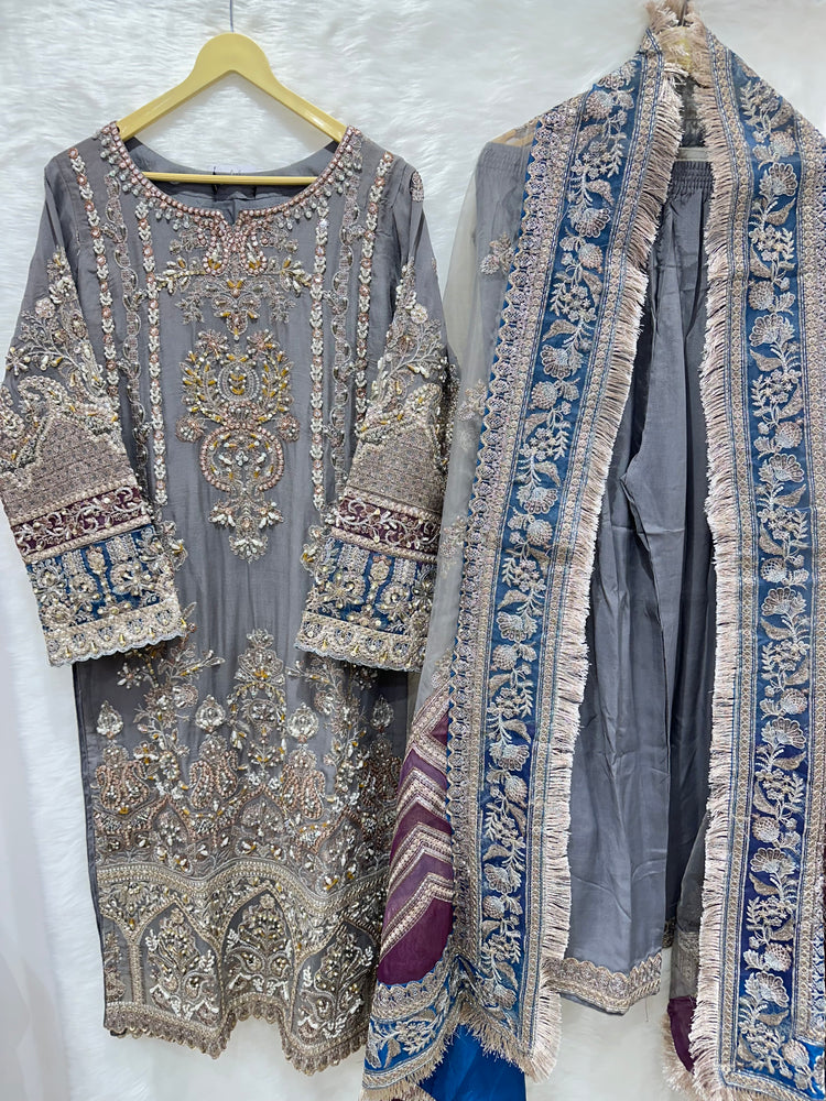 ZOYA AHMAD DHOLKI- 13